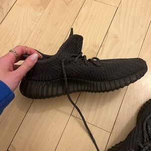 Adidas Yeezy Boost 350 V2 Black ( Non-Reflective)